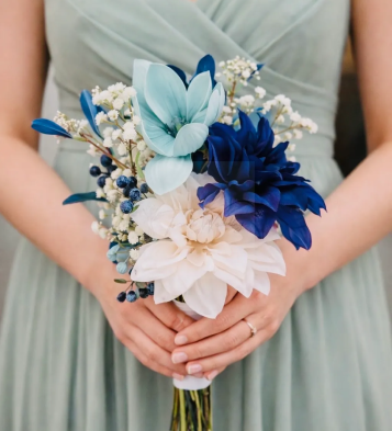 pink wedding bouquet